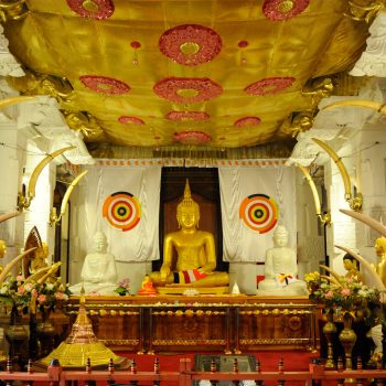 Temple-Sacred-Tooth-Relic-kandy-sri-lanka